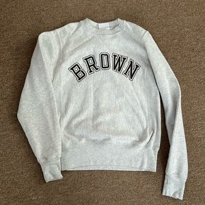 Brown sweatshirt